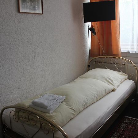 Airport-Hotel Zum Taubengrund Kelsterbach Dış mekan fotoğraf