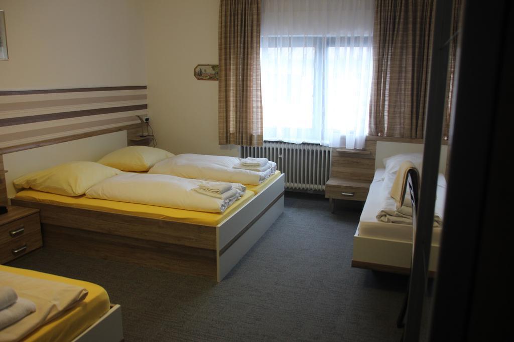 Airport-Hotel Zum Taubengrund Kelsterbach Dış mekan fotoğraf